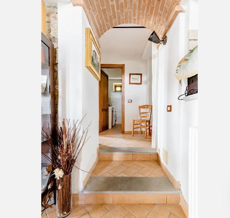 Bracelli Agriturismo Angio Nel Cere מראה חיצוני תמונה