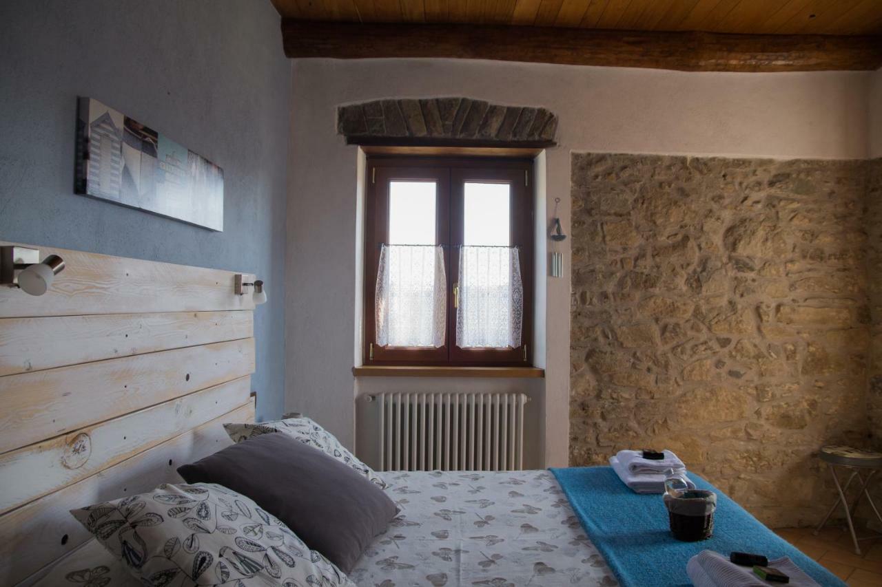 Bracelli Agriturismo Angio Nel Cere מראה חיצוני תמונה